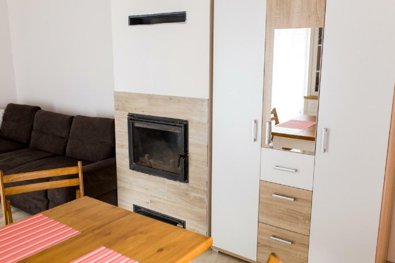 Apartament Przy Kamiennej Chacie Zalewo  Luaran gambar