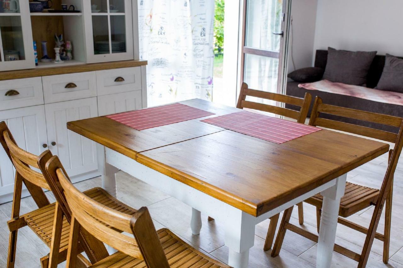 Apartament Przy Kamiennej Chacie Zalewo  Luaran gambar